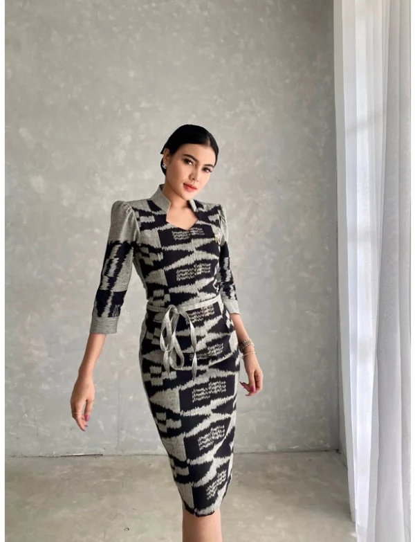 Claudia Dress