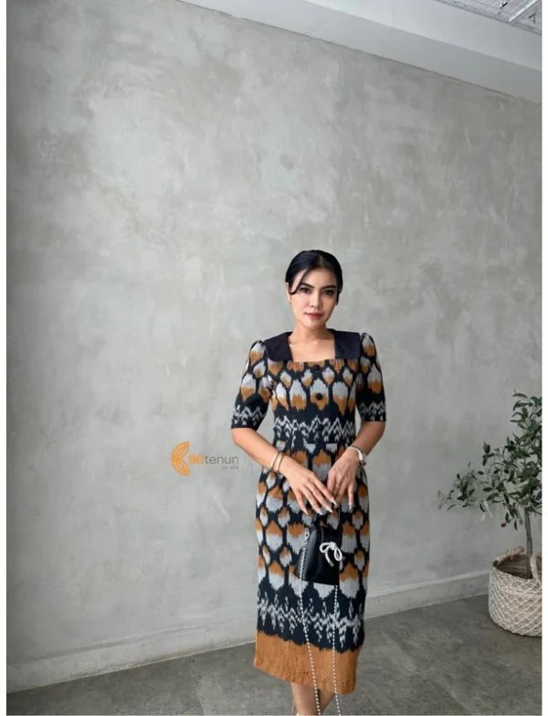 Dara Dress