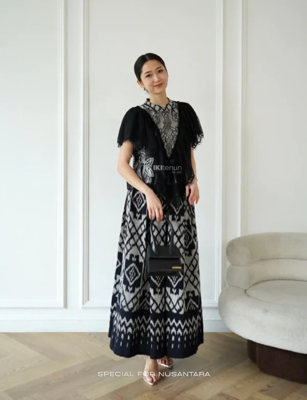 Cempaka Black