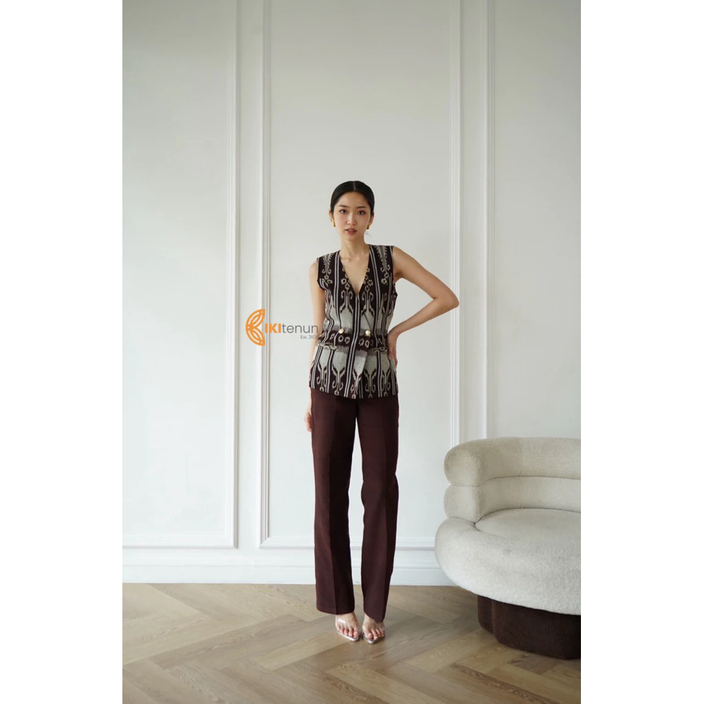 Jenny Vest - Gambar 4